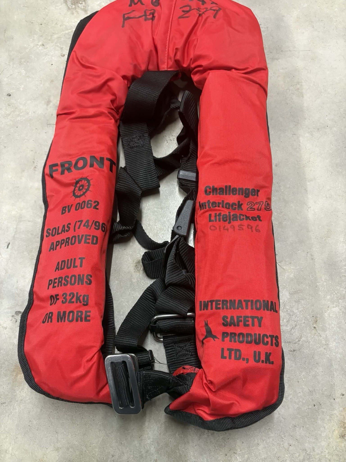 Challenger Interlock 275N SOLAS Inflatable Lifejacket — Adult 32kg+